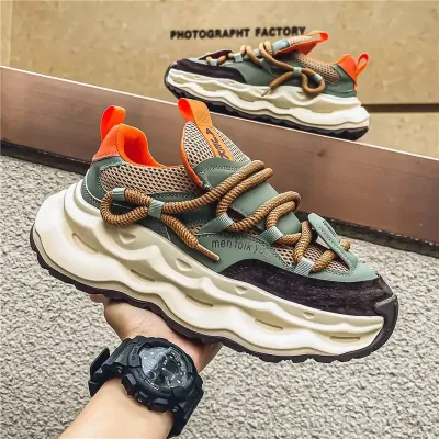 SPORTS AND LEISURE SHOES
